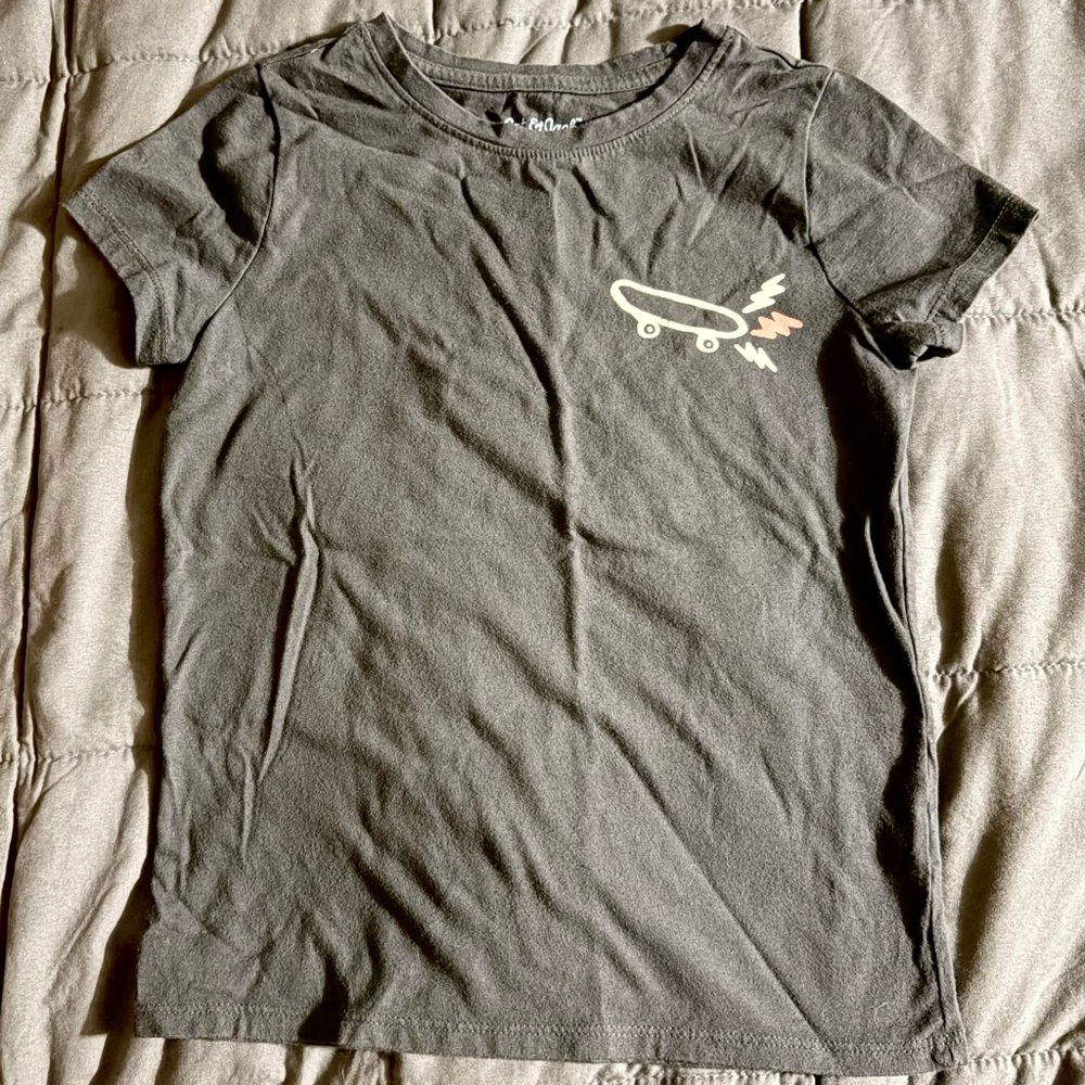 Cat & Jack Kids Girls Short Sleeve Skateboard Shirt Size Small 6 6X Gray
